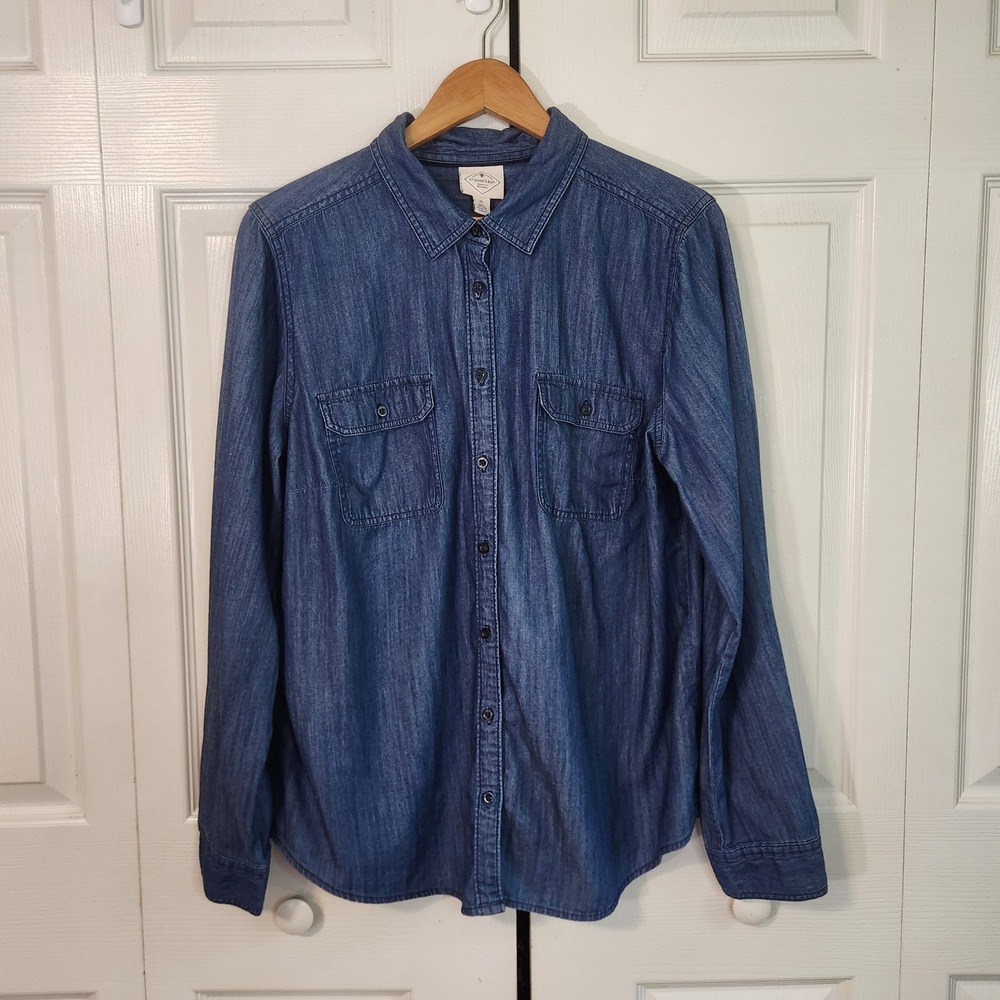 St Johns Bay Womens XL Blue Denim Button Down Shirt Long Sleeve Cotton Chambray